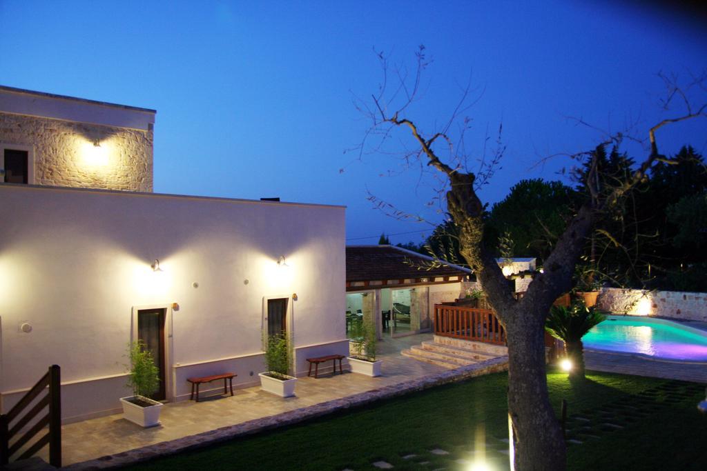 Bed and Breakfast La Dimora Gigante Castellana Grotte Exterior foto